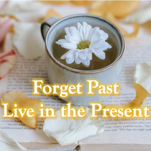 BrahmaKumarisUS's tweet photo. Let the past be the past - both my past and the past of others. No need to keep repeating the past in my head. Whatever happened already happened. Time to move on, make it easy for myself and others. When I stay in the present, everything is pleasant. #brahmakumarisus #forgetpast https://t.co/6w2ErxgV6q