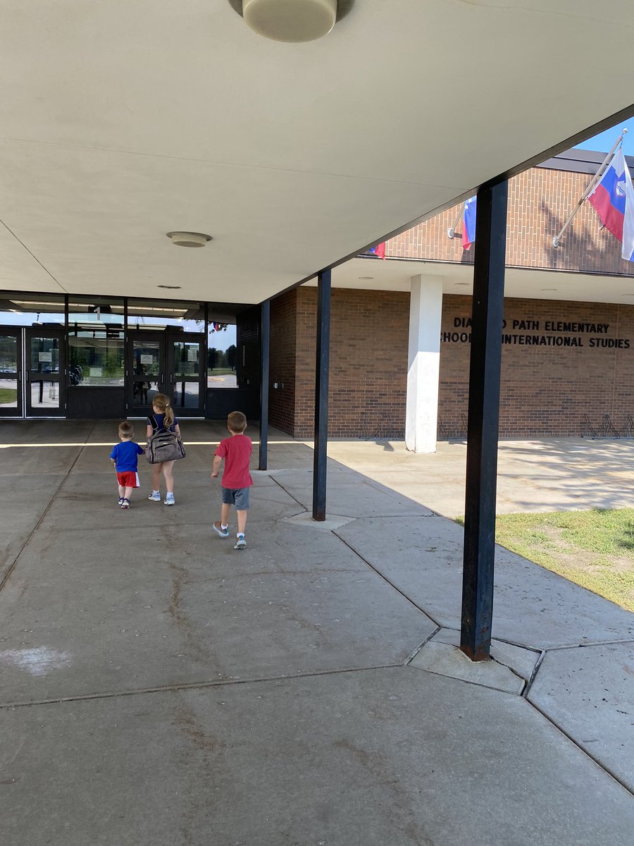 mchamberlainPE's tweet photo. The kiddos came with to drop some things off at school. Iโm excited my daughter will be joining @DiamondPath196 but not nearly as excited as she is.
Workshops start next week ๐ณ
12 days til new Kdgs come thru the doors
20 til school resumes.
#196pride #soakingupsummer https://t.co/T1b06fOkvU