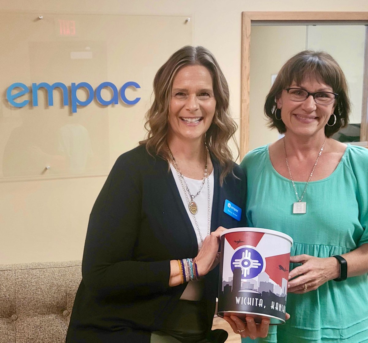 Grove9marketing's tweet photo. We believe our community nonprofits are worth celebrating every day, but especially on National Nonprofit Day! Thank you for your dedication and service to growing the good in Wichita and beyond.
#Grove9 #GrowTheGood #NationalNonprofitDay #NonprofitMarketing https://t.co/Kq5m0MTOpJ