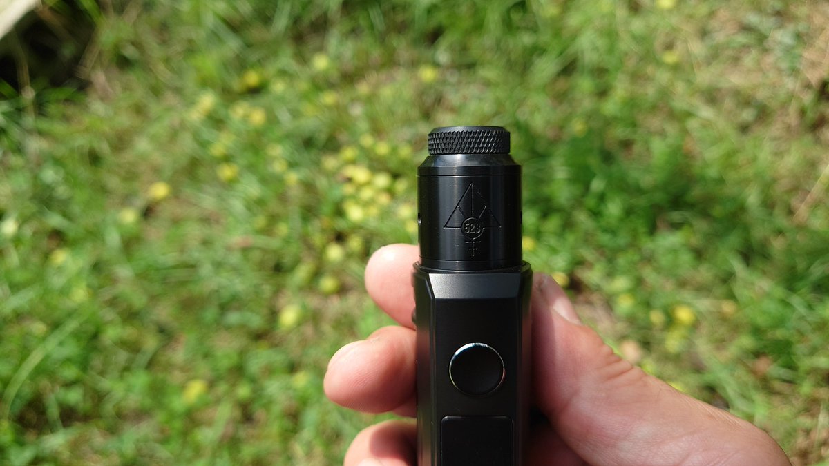 CebrjowHwScHCkj's tweet photo. 皆さんおはよっチェ😆👍今日も宜しくご安全に🙇💦#VooPoo #DRAGX PnP-X KIT + #Goon24 RDA + #vandyドリチ 😋💦#VAPE #vape好きな人と繋がりたい #VAPE好きと繋がりたい #VAPE初心者 #528CustomVapes https://t.co/HxAN57sCSx