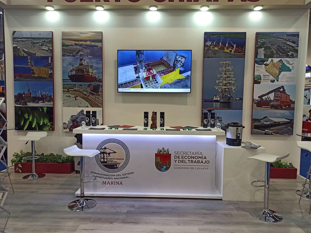 puerto_chiapas's tweet photo. Puerto Chiapas haciendo presencia en The Logistics World |Summit &amp; Expo 2022 en el centro Citibanamex, visítanos en nuestro stand! 

#PuertoChiapas
#thelogisticsworld 
#TLWSUMMITEXPO 
#summitandexpo 
#eventologístico 
#logística https://t.co/GDcMmo9iRs