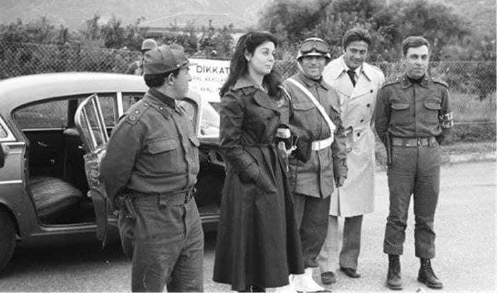bpttarih's tweet photo. Fatma Girik ve Cüneyt Arkın'ın, Kıbrıs Barış Harekatı sırasında askerlerimize moral vermek için yaptıkları ziyaret. https://t.co/UO4yp2MbDN