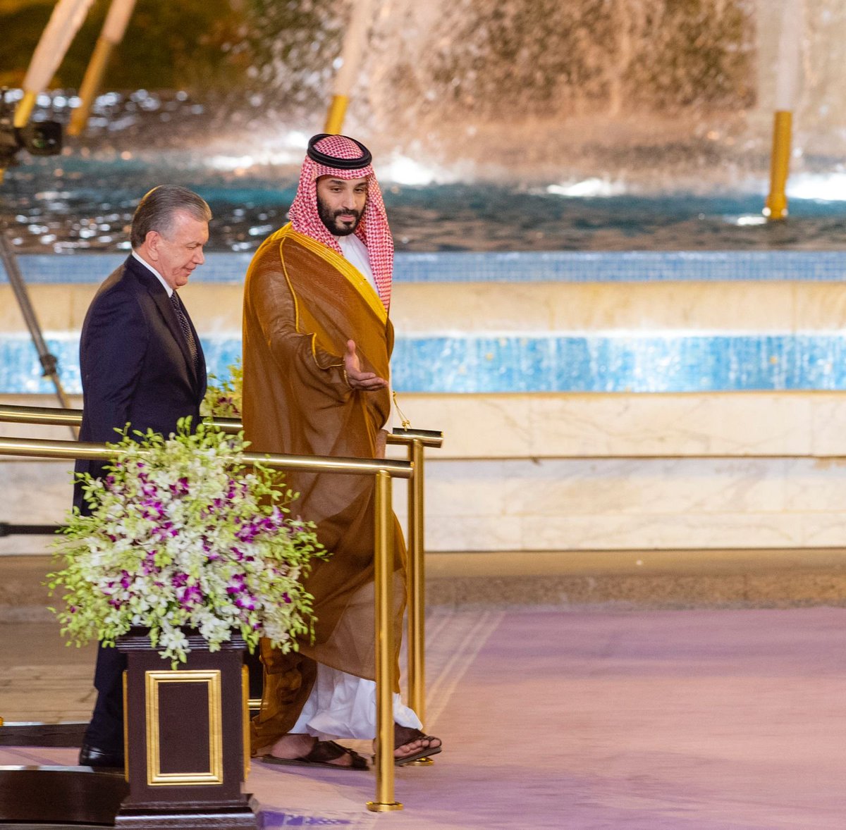 spagov's tweet photo. #صور_واس | جانب من مراسم استقبال سمو #ولي_العهد لفخامة رئيس جمهورية #أوزبكستان.
#الرئيس_الأوزبكي_في_جدة
#واس https://t.co/fuyHTnIrin
