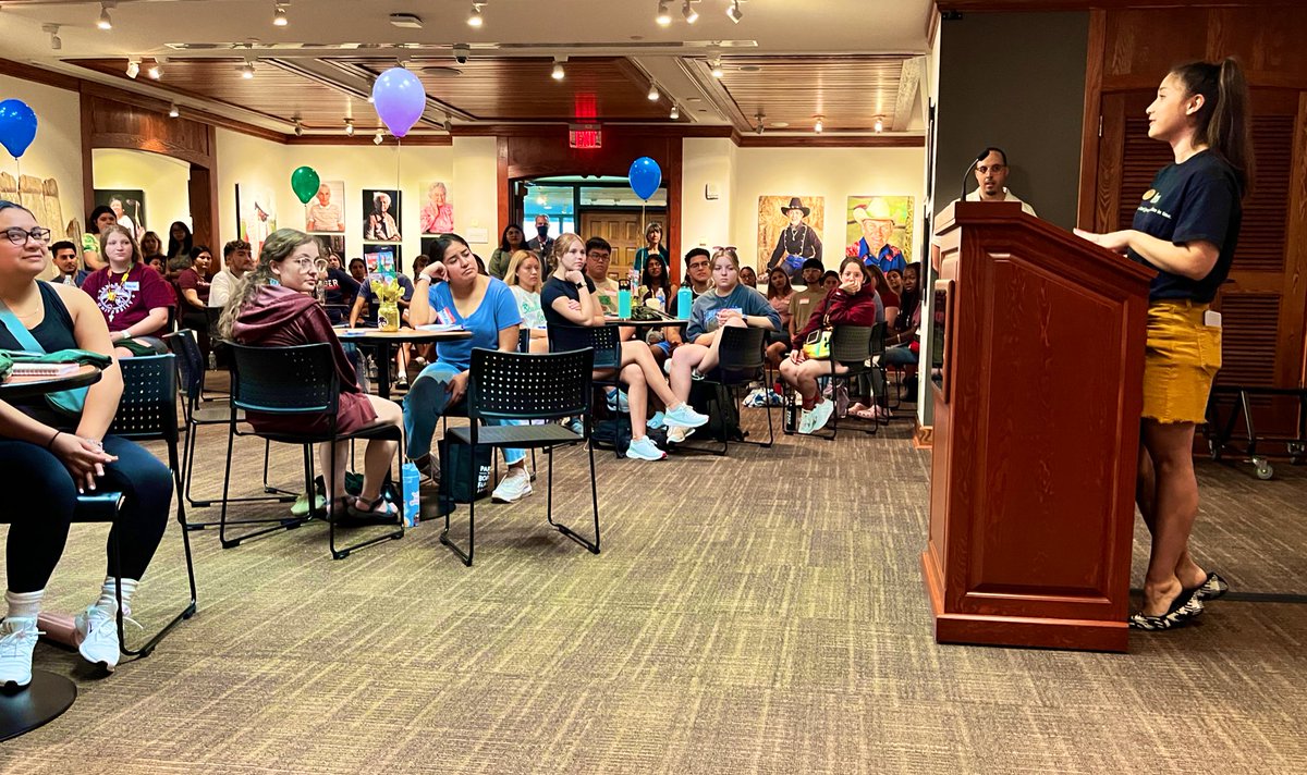 kdamp's tweet photo. I was so glad to be able to share a few words of welcome with a few hundred of our @TXSTFirstGen freshmen this morning. I’m grateful for the @txst staff and faculty members who lend their voices to encourage our students.🐾 https://t.co/JLIvh5m53h