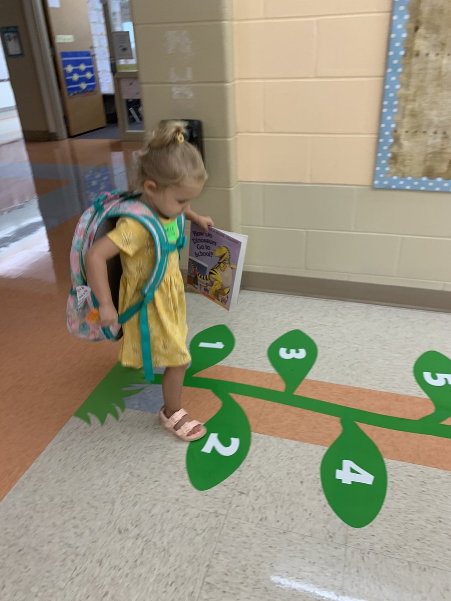 MrsBly_MECC's tweet photo. K-2 students are getting to know each other and learning about their classroom communities! Preschoolers, can’t wait to have you join the fun next week! 💚 @MasonSchools @cooperlearns https://t.co/Osdx2k4loE