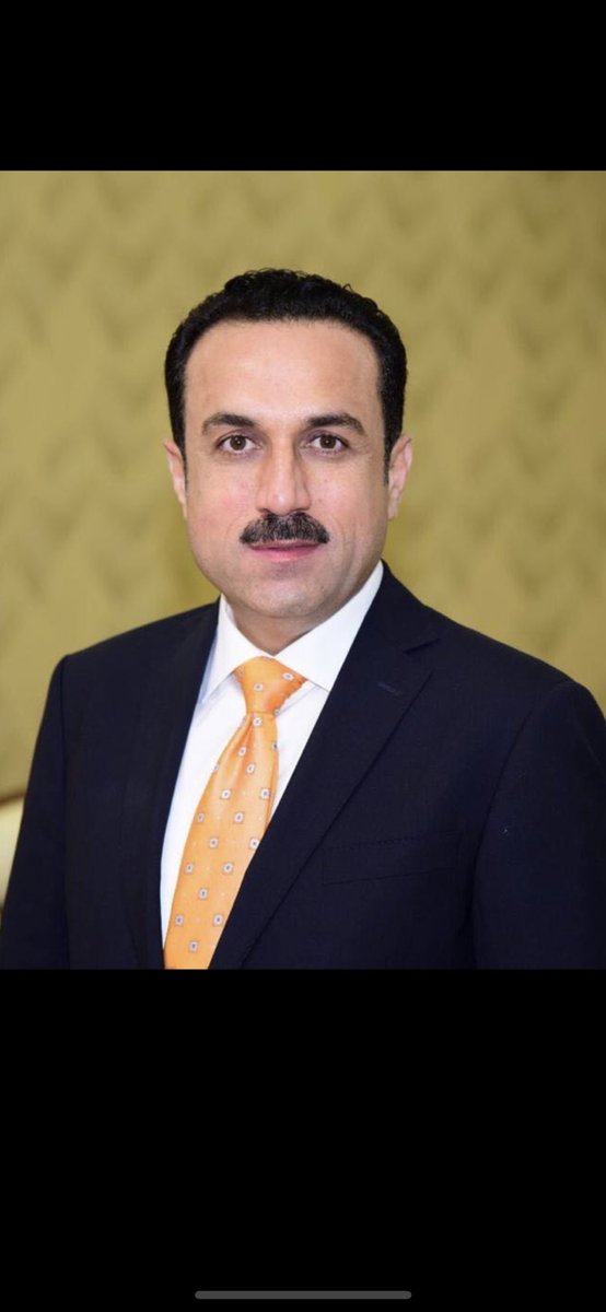 HashimHakeem3's tweet photo. ئومێد خۆشناو دەھۆڵ و زوڕنای بۆ خۆپیشاندەران لێئەدا خۆی پاڵیپوەنرا 😁
پال مەنێ خۆم ئەرۆم 😂 https://t.co/9zScPR0TzD