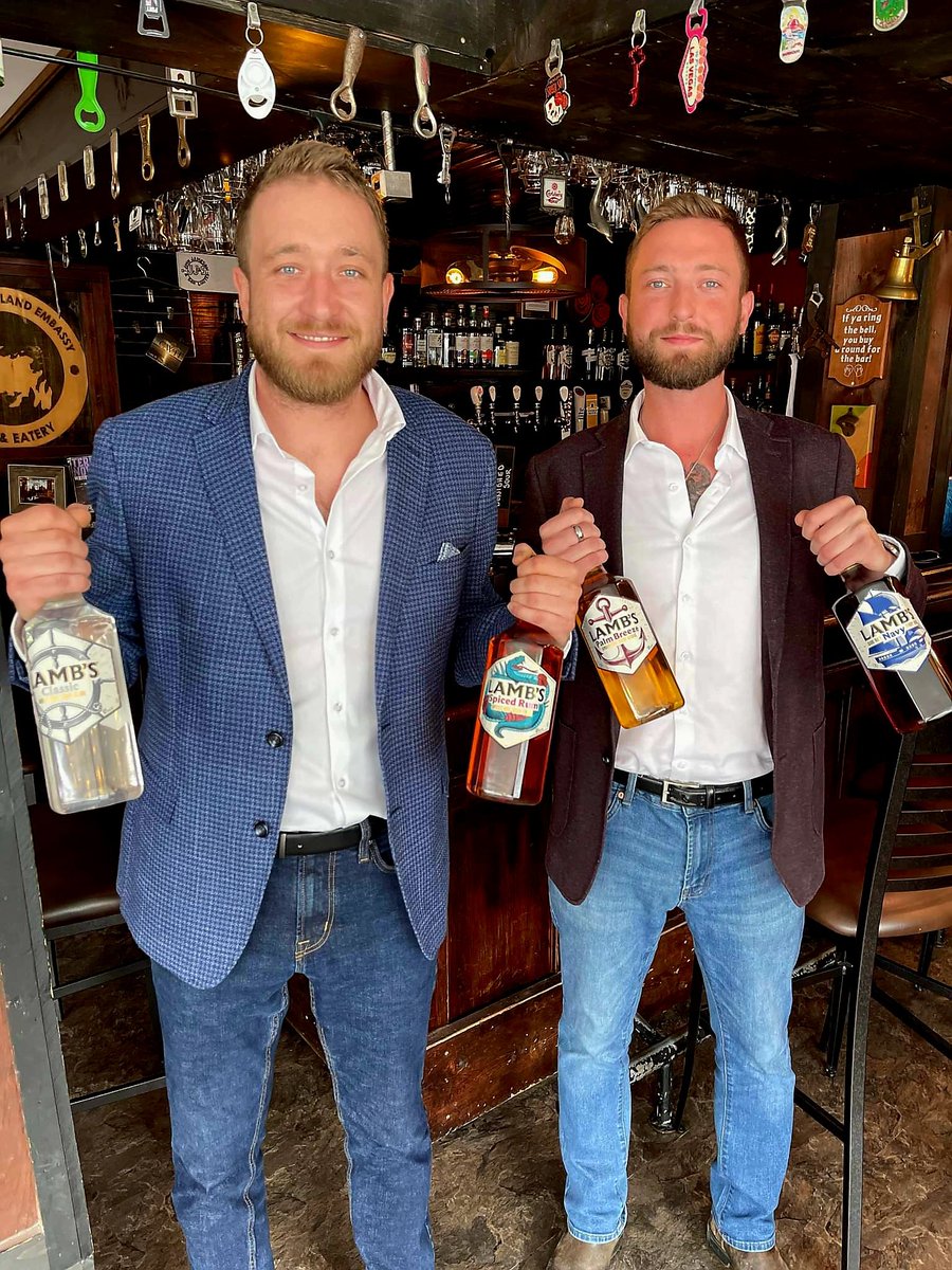 Always appreciate the help &amp; support <a href="/LambsRumCanada/">Lamb's Rum</a> &amp; <a href="/CorbySW/">Corby Spirit and Wine</a> has given us throughout the years 🎉 

● Did you know we ALWAYS have double Spiced Lambs on for $7.75!? 🥃 

Tonight we have Darrell Cooper and friends playing the acoustic blues set, 9:30 to 12:30 🎸 

#LambsNation