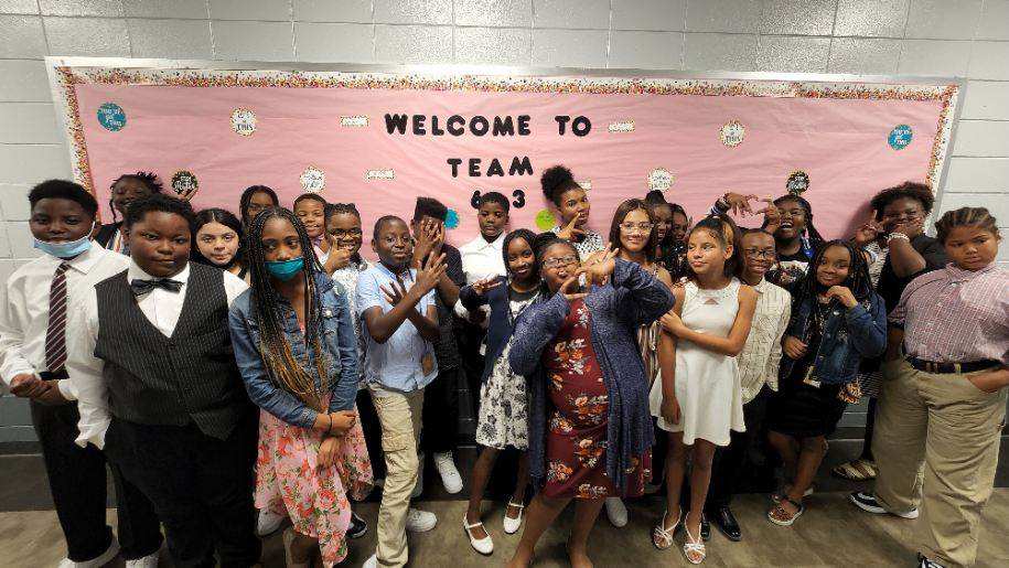 WeaverMiddle's tweet photo. 6th graders Dressed for Success on Winning Wednesday at Weaver Middle School: Building Student Leaders #Built4Bibb #WeaverStrong @BibbSchools https://t.co/6iDSfscUpM