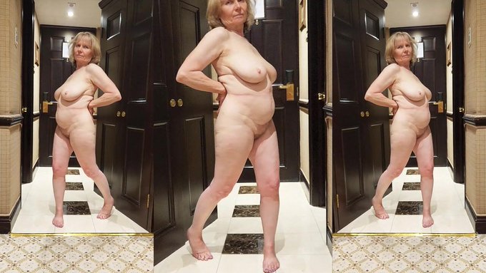 🆕Tease of my new video! 📽  💗Marie rocks London - The last 3 days🍓   👉https://t.co/jstnzRAuYH👈  @faphousecom<a href="/tag/bigboobs"class="tags"><span>#bigboobs</span></a><a href="/tag/erotica"class="tags"><span>#erotica</span></a><a href="/tag/mature"class="tags"><span>#mature</span></a>