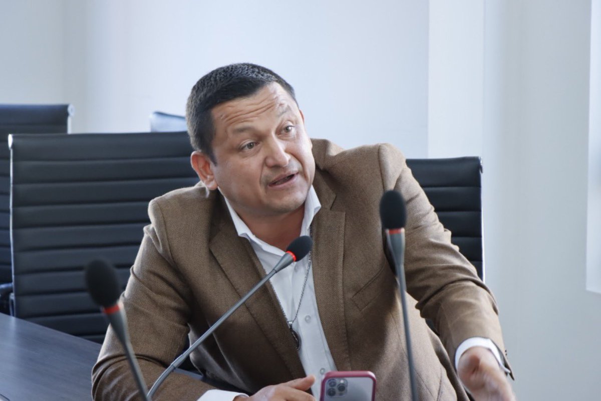 En el marco de #LasRegionesProponen, los mandatarios departamentales de <a href="/LAGUAJIRAGOB/">Gobernación de La Guajira</a>, <a href="/GobCaqueta/">Gobernación de Caquetá</a> y <a href="/gobputumayo/">Gobernación del Putumayo</a> y delegados de <a href="/GobValle/">Gobernación Valle del Cauca</a>, <a href="/gobnarino/">Gobernación de Nariño</a> y <a href="/GobMeta/">Gobernación del Meta</a> detallaron necesidades en materia de turismo, factores diferenciales, recursos e innovación.