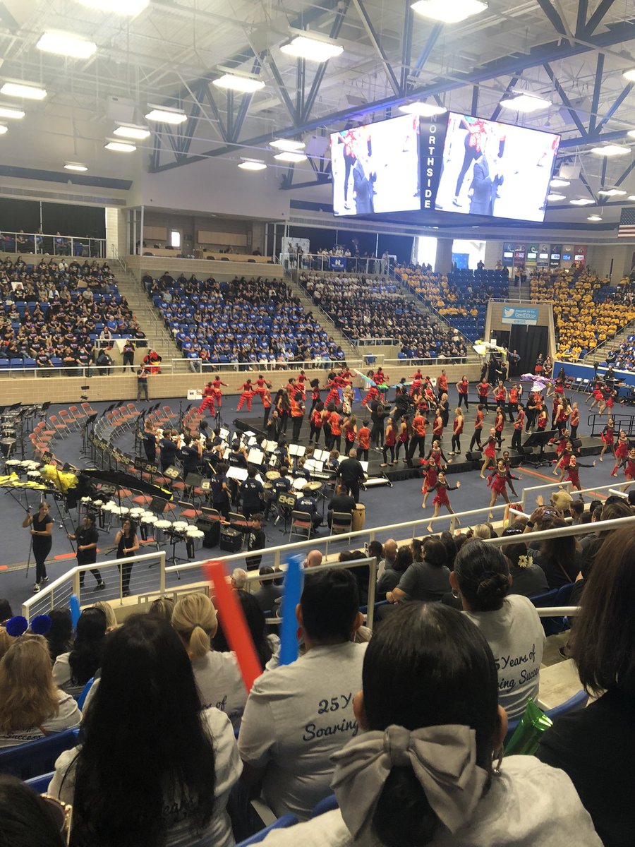 castroprek's tweet photo. Convocation 2022 @brittany_amii @lilycarrillo64 @mlhausler @jacob @NISDMyers #NISDignited https://t.co/SXaByCE1TB