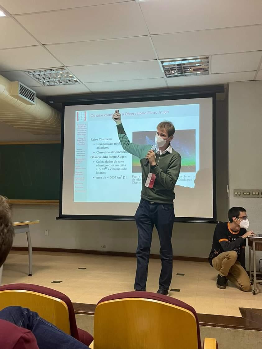 mateuszrenno's tweet photo. In this week I presented at Semana da Matemática Aplicada – Unicamp #SEMAP my research in anisotropy of ultra energetic cosmic rays detected by Pierre Auger Observatory. #Astrophysics #PierreAuger #PierreAugerObservatory #CosmicRays #Research https://t.co/bCHrtIxKjM