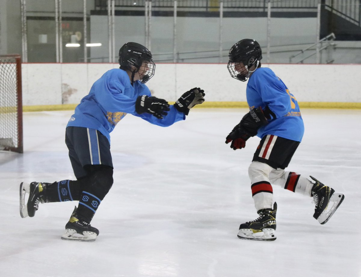 PittPreds16uAA's tweet photo. Coaches getting them #warmedUP
π· youβre it! https://t.co/HXgSPIDa7r