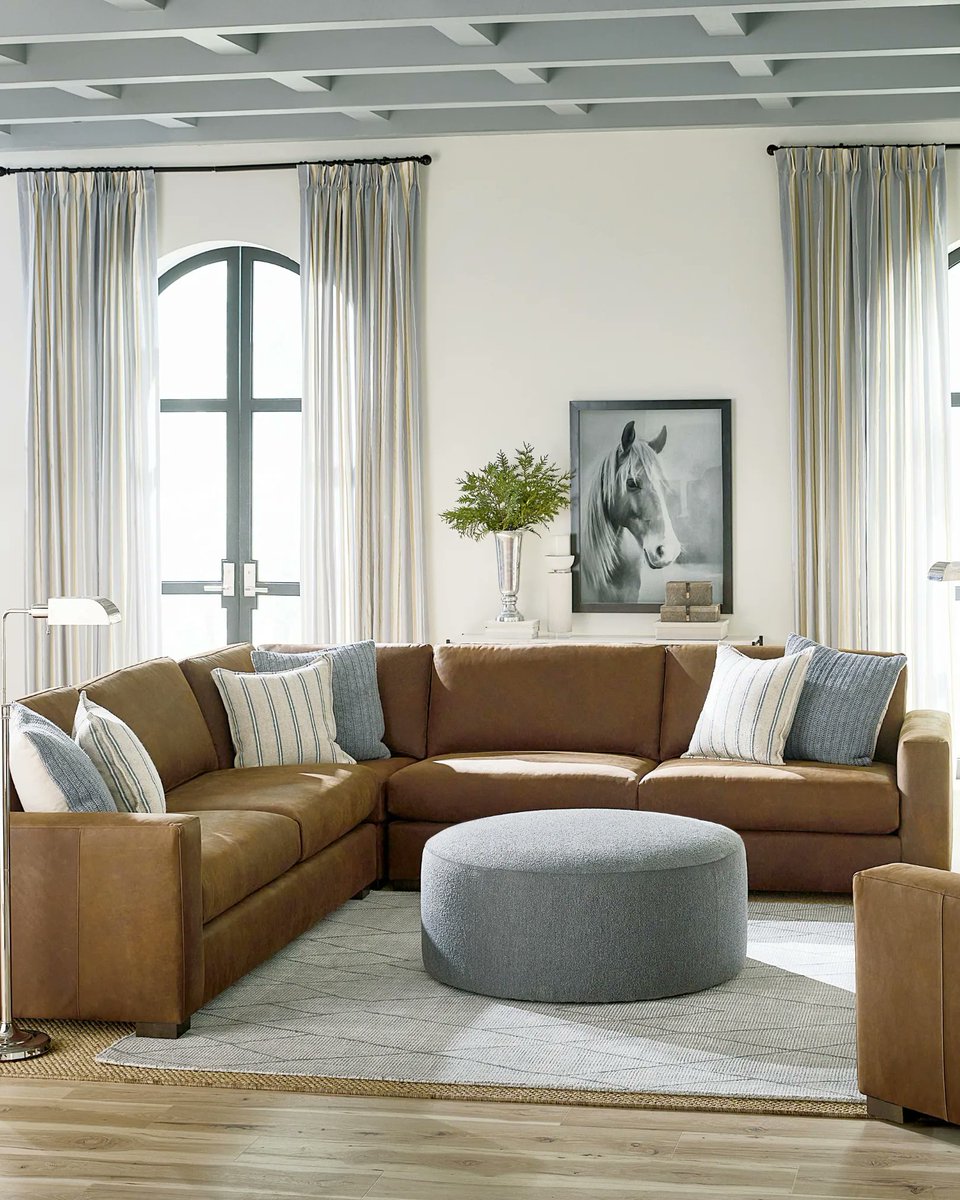BassettUS's tweet image. Now trending: warm cognac tones.🤎 Highlighting the natural tones of nature brings organic warmth to a space.
Shop the BenchMadeWeldon Leather L-Shaped Sectional : buff.ly/3CieipH
#naturaltones #interiordesign #fallstyle
