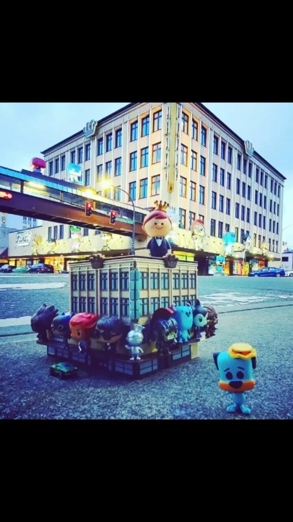 FunKompany's tweet photo. Amazing‼️ @joplins69
.
.
#funko #funkopop #funkompany #funkomania #funkomafia #funkocollector #funkocollection #funkohq #funkoexclusive #funkofam #funkofamily #funkofanatic #funkofunatic #funkoaddict #funkoshop #funkophotography #funkohqrap #funkorap #n… https://t.co/KxJE85fw3d https://t.co/a15F9vC9ms