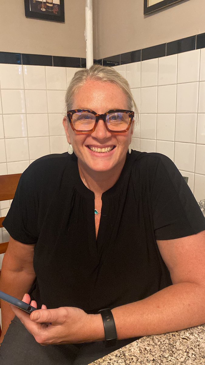 Head Coach Toomey 🥳🏀💓 Go LBs :)