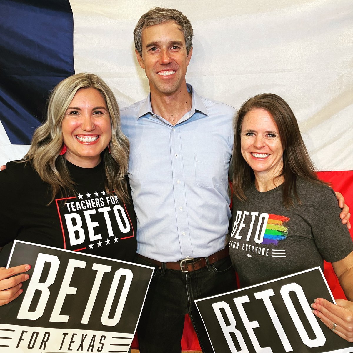 TonyHussein4's tweet photo. Teachers for Beto said "Thank you @BetoORourke for endlessly inspiring us to make our country more just, equitable, safe and inhabitable for our kids and every generation after."

@TeachersForBeto believe that Pro-Choice Beto O'Rourke is a great Governor candidate for Texas - TX. https://t.co/70hywiQnNG