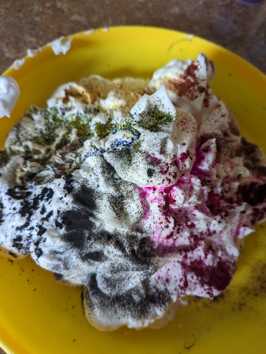 ABottDG's tweet photo. Shaving cream sundaes for dinner tonight at my place-
#discgolf
#discdyes
#art
#discdye https://t.co/ODmSuJ4jCA