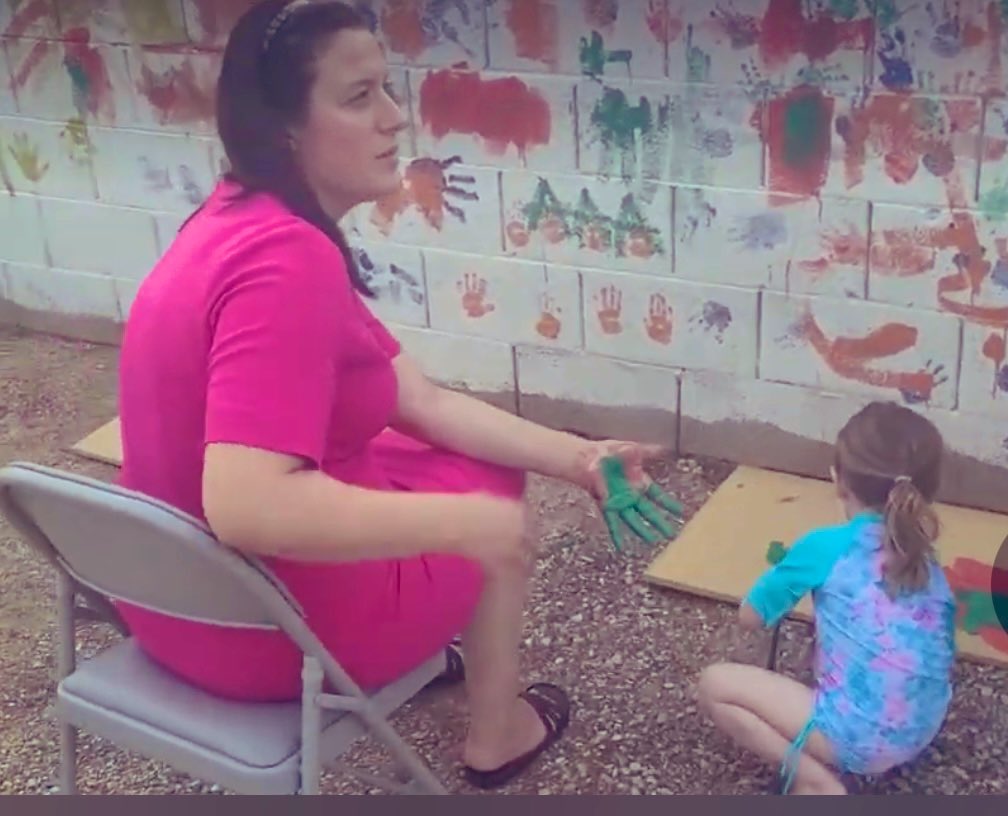 Albertson4Judge's tweet photo. @dtzina A lot different than … #parkparty #funwithpaint #kids #girlmom #saturdaynight #thisis40plus https://t.co/2jXNi6UqGE