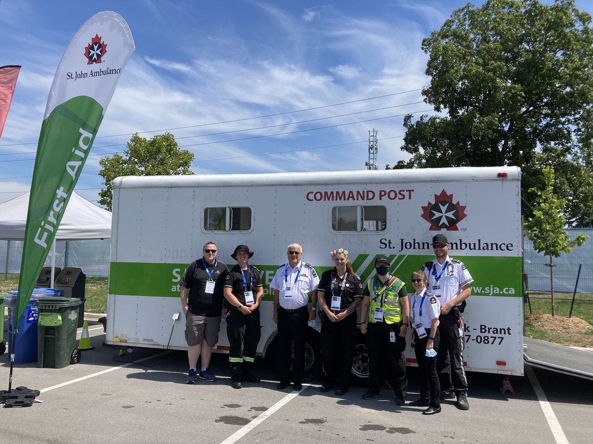 AdamKSTJ's tweet photo. Special visit today @2022CanadaGames from our @SJAOntario Commissioner, John Prno and our Standards Committee Chair @KMorganca. Great to see provincial level support for this @SJA_in_Niagara / @SJANiagaraMFR initiative with the @CanadaGames.
#StJohnCanada @DrALevesque https://t.co/ZbNaXgEcAi