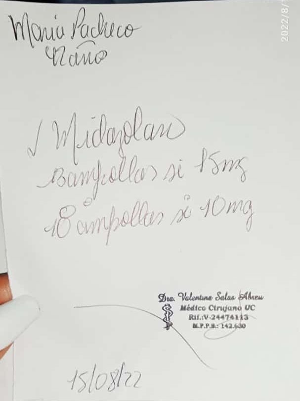 Heberlizeth's tweet photo. #ServicioPúblico Para paciente renal recluida en la Chet se necesita con urgencia ampollas de Midazolam 15mg (13 ampollas diarias). #Carabobo 

Quienes puedan ayudar, pueden comunicarse a los números 0424-4596224 / 0424-4446465 / 0424-4077133 https://t.co/indw4hphtQ