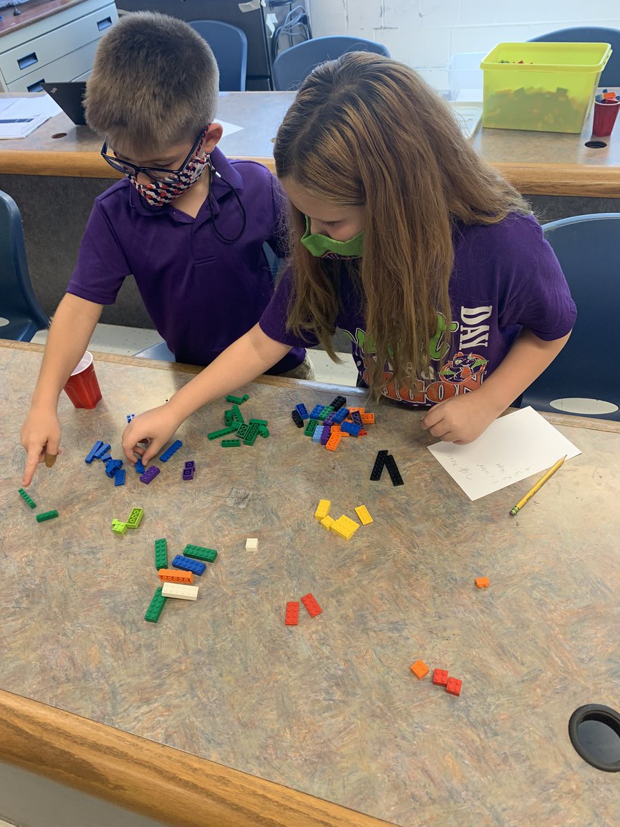 Farmer STEM Lab tweet media