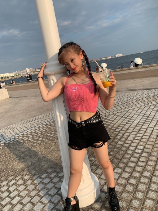 Twitterのコスプレ画像15