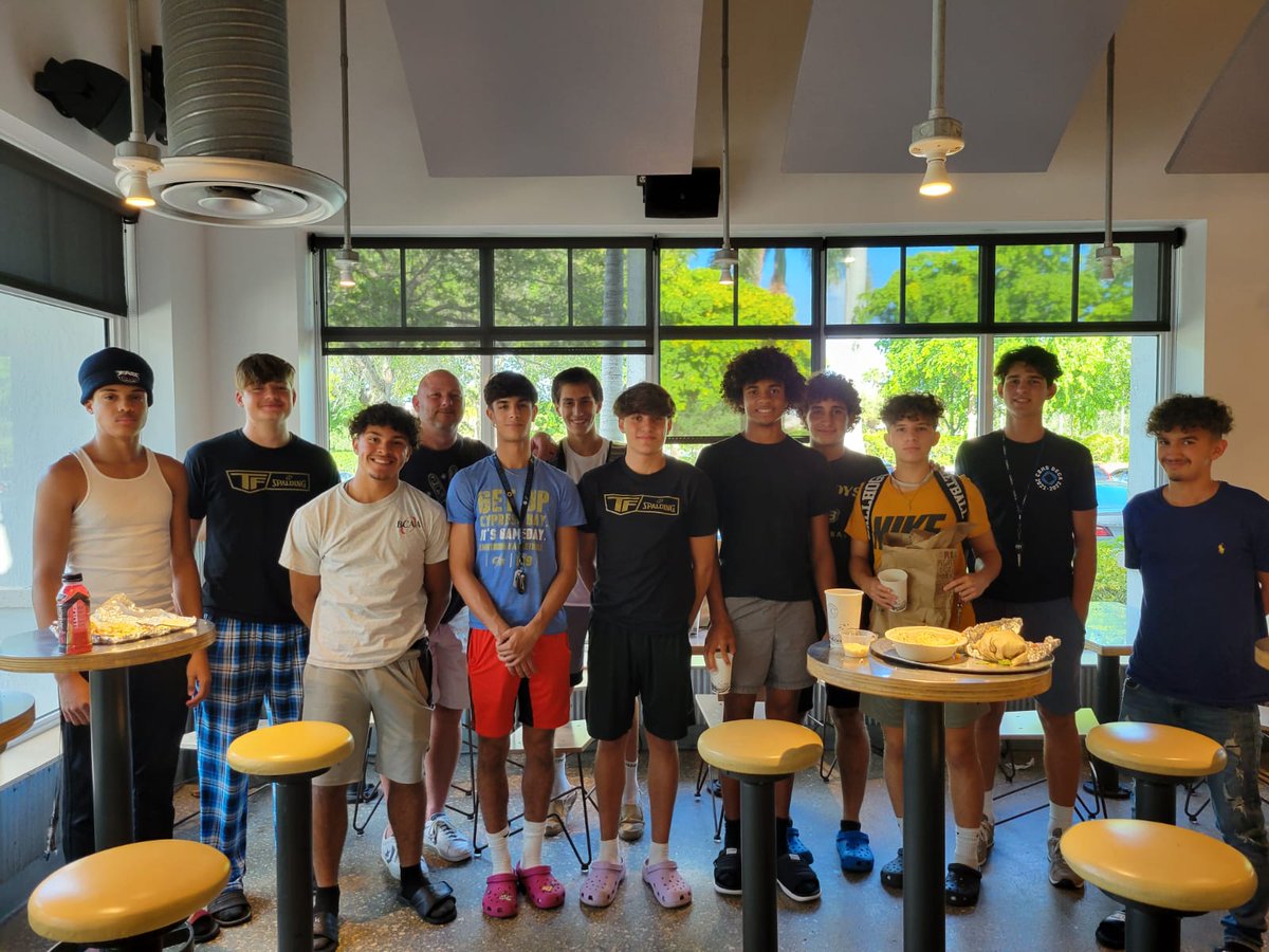 CBboyHoops's tweet photo. Come join us! Don't forget to show your flyer &amp; share with friends! https://t.co/ml6Dla1ce5