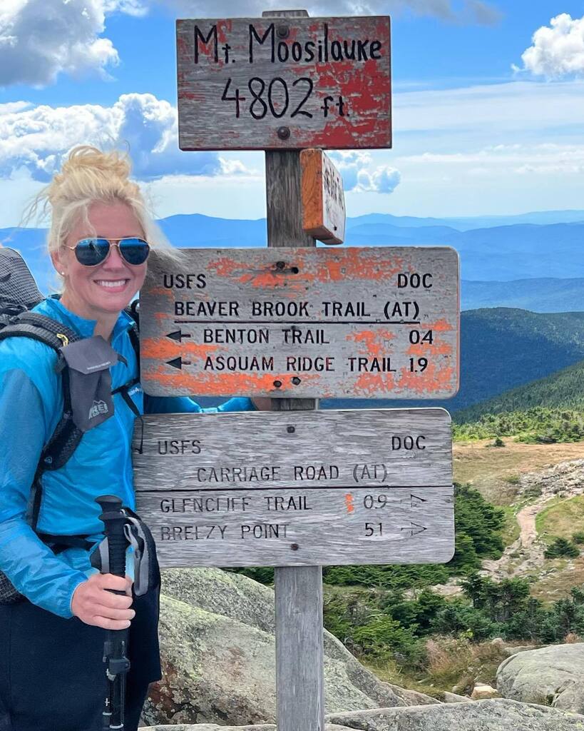 tamiasars's tweet photo. Maine✔️ The Whites ✔️ (also, a wasp nest, the cool town of Hanover, and my finest work ever on my Altras).
.
.
#newhampshire, #hiking, #hikingtherapy, #hikingtrails, #thruhiking #thruhike #atsobo, #appalachiantrail, #altrarunning https://t.co/uWpuTQ8LIm https://t.co/DDk5qINEIO