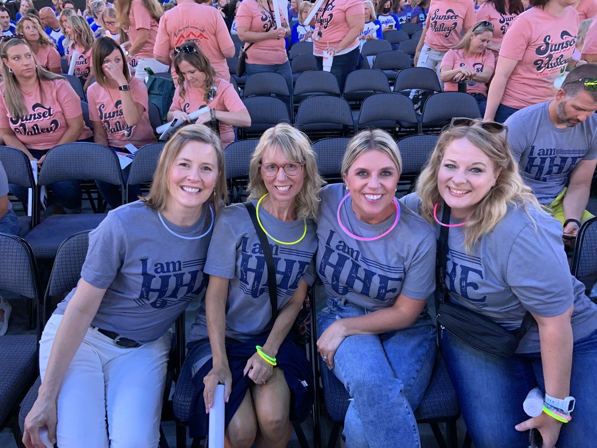 New year. New team. <a href="/LSR7/">Lee's Summit R-7 Schools</a> <a href="/hhehornets/">Hawthorn Hill Elementary</a>