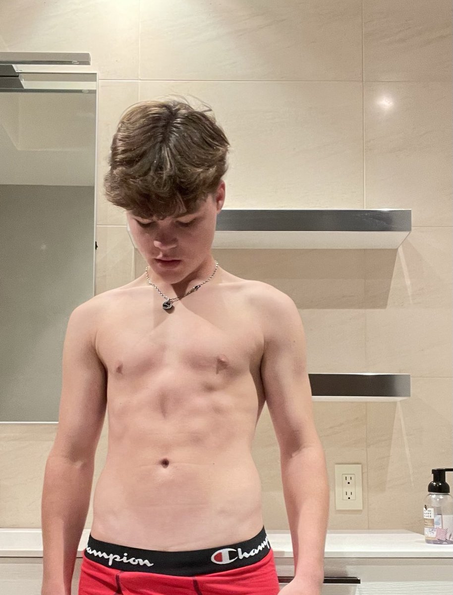 BoysBoxers's tweet photo. #boysinboxers https://t.co/Gt3hCzy8yX