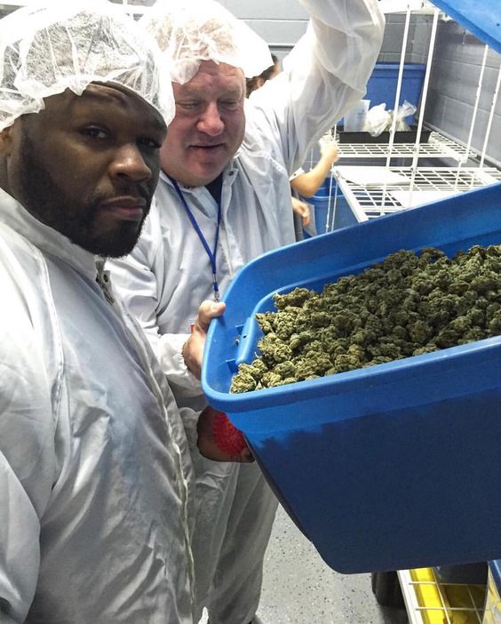 You can find me in the...grow house. 🐐🍃 <a href="/50cent/">50cent</a>