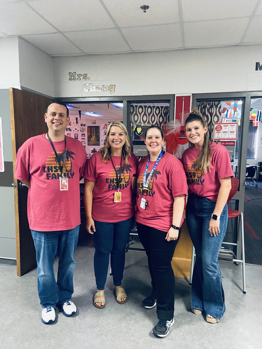 10th first day of school as an educator! 1st day of school as an AP Human Geography teacher! #DreamTeam #CHS9Family #CISD1stDay22 #CISDWorkingTogether