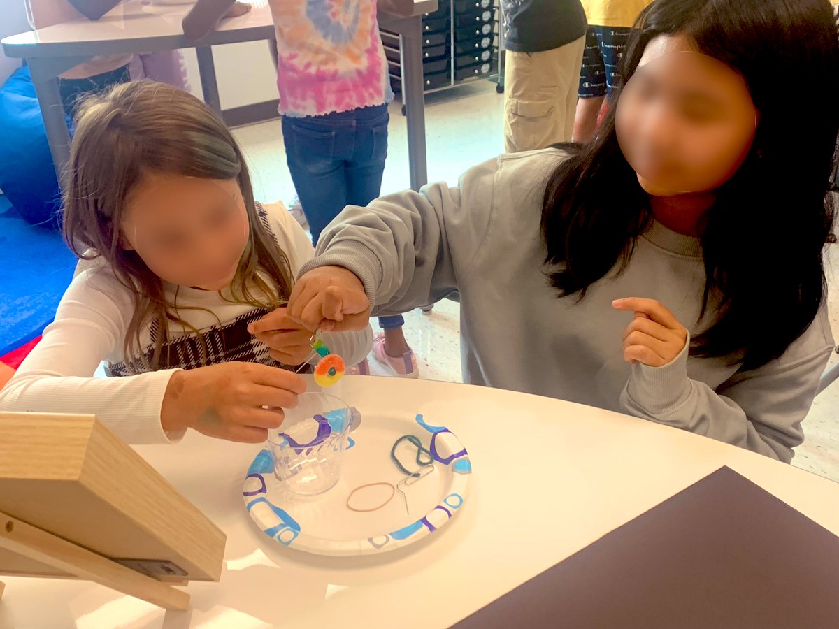 MsWilkinson4th's tweet photo. STEM Activity in Room 215! Students were tasked with using school supplies to save Fred (the gummy worm) from his capsized boat! Students used creativity &amp; team work to accomplish their goal!  Way to go Golden Eagles 🦅💛#OneWaverley https://t.co/GiCtoL1Rd0