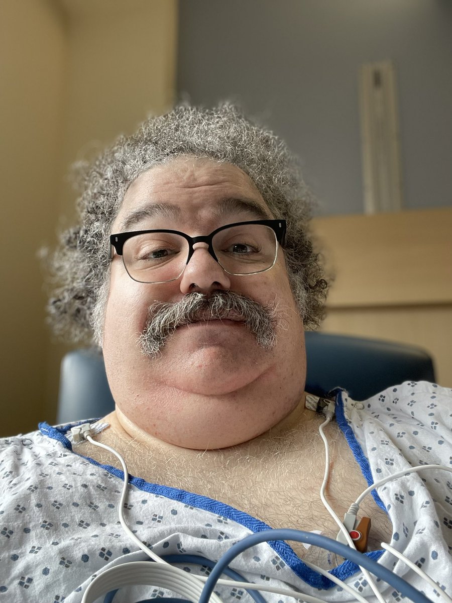 PaulGetsSmall tweet picture