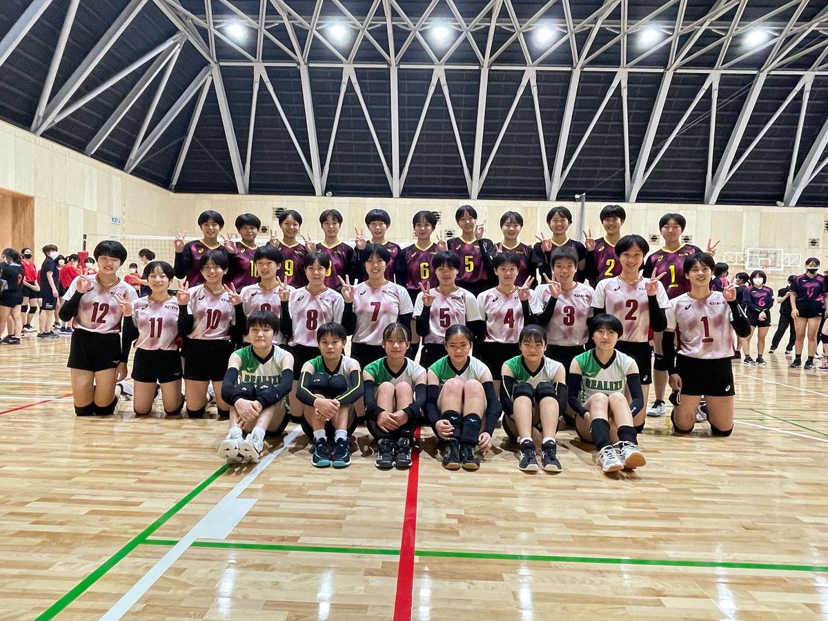 BallRealize's tweet photo. 敬愛学園のみなさん、お世話になりました！！
#リアライズバレーボールクラブ
#敬愛学園女子バレー部
#ヤングバレー
#部員募集中 https://t.co/cUBfuscBSW