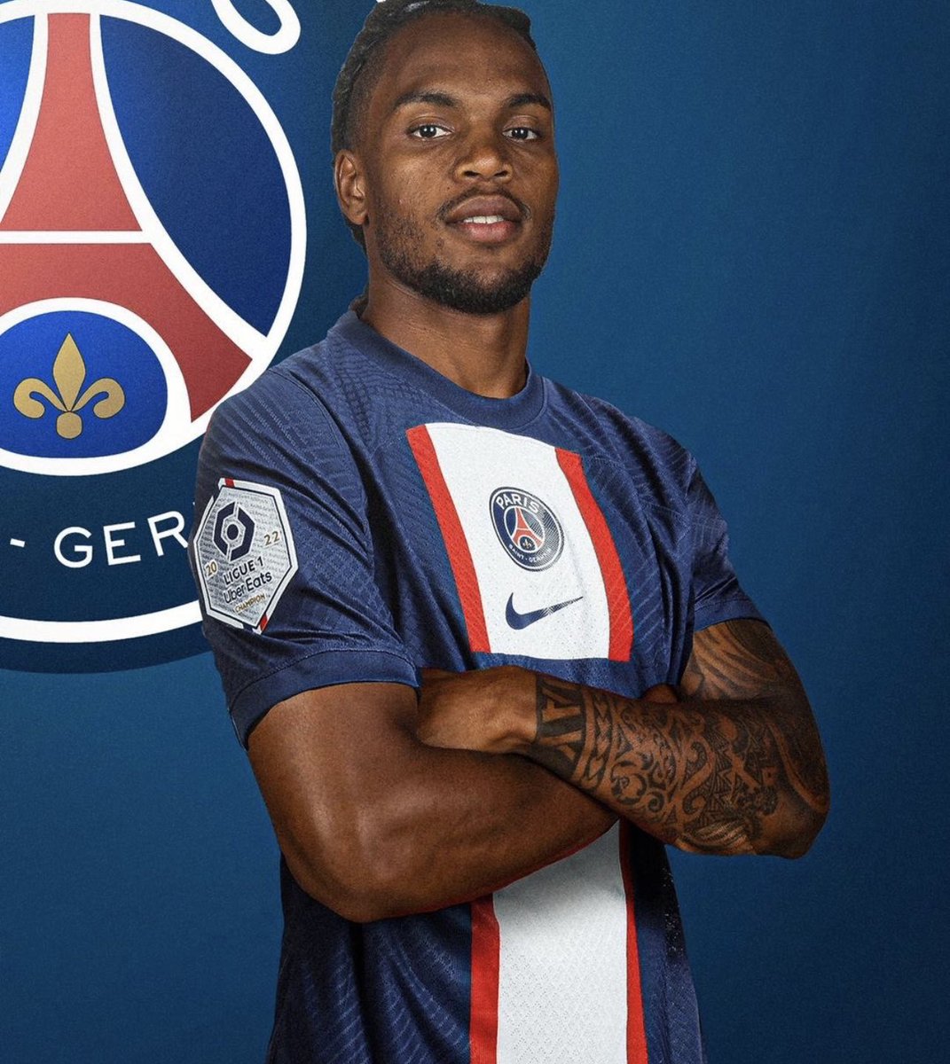 ParisianDream__'s tweet photo. Happy birthday to the greatest midfielder of this generation. 😍 #GoaTplayer https://t.co/9SImVMRA4t