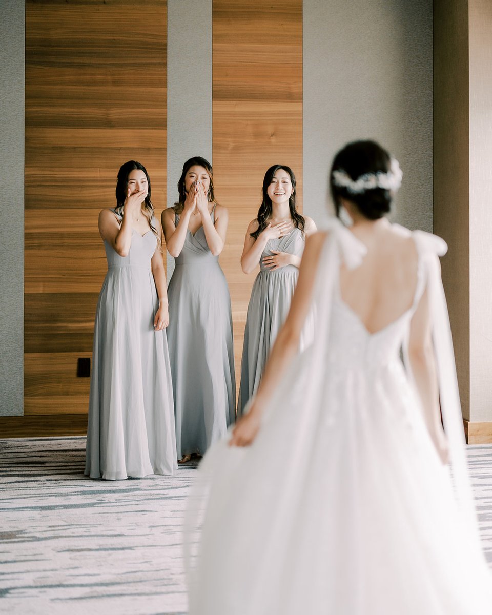 ChristyKmakeup's tweet photo. Love the idea of first look with bridesmaids. 

Venue: @hyattlakewash 
Tuxedos: @menssuitwarehouse 
Wedding dress: @bridetobebridal @rikidalal_official 
Florals: @_claralam_ 
Shoes: @bellabelleshoes 
Rings: @robbinsbrothers 
Photography: @michelliafineimagery
Videography: @michel https://t.co/Z8eCJ09QGu
