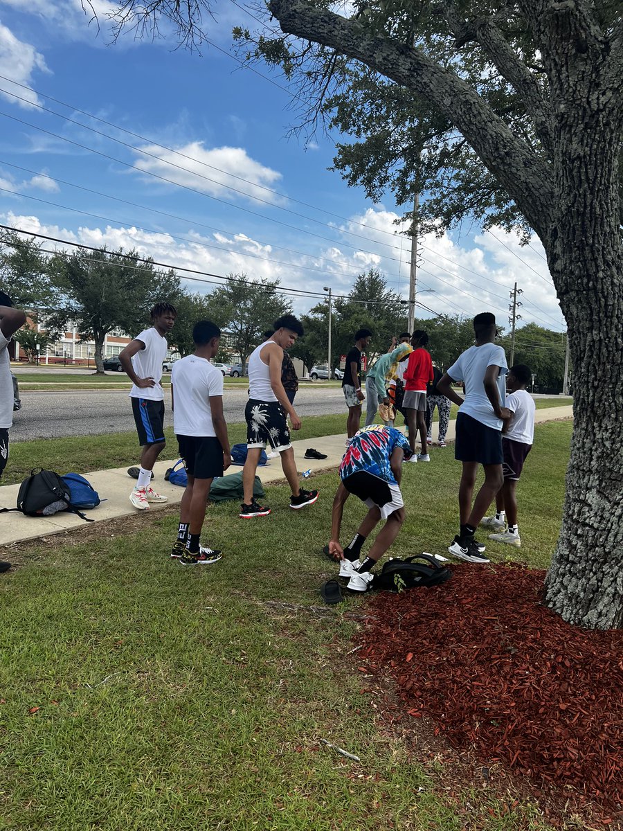 Official Jefferson Davis Boys Basketball tweet media