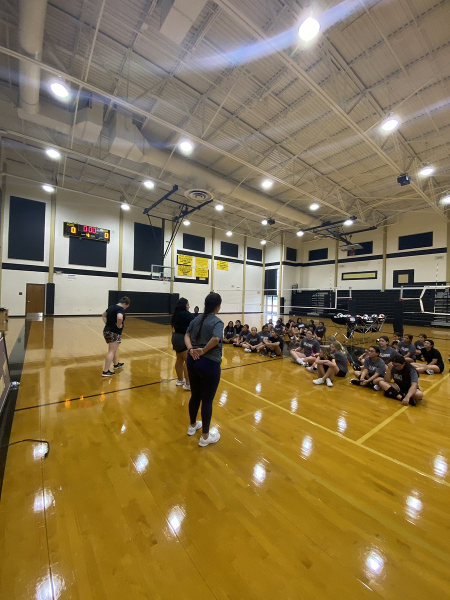 Day 2 of volleyball tryouts ✅ #JBMSisBold #FamilyofChampions