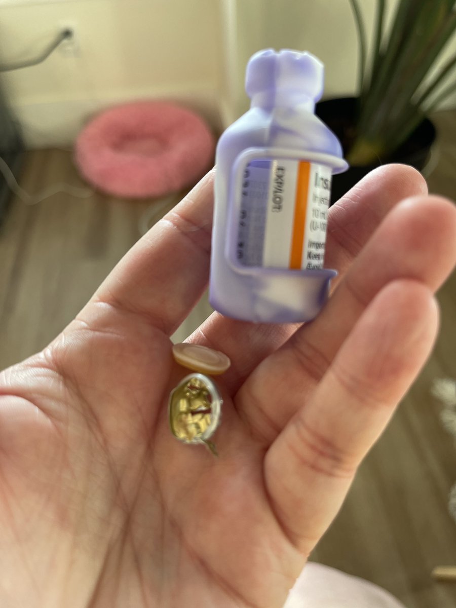 TypeOneChic's tweet image. I have bad insulin luck this week 😭