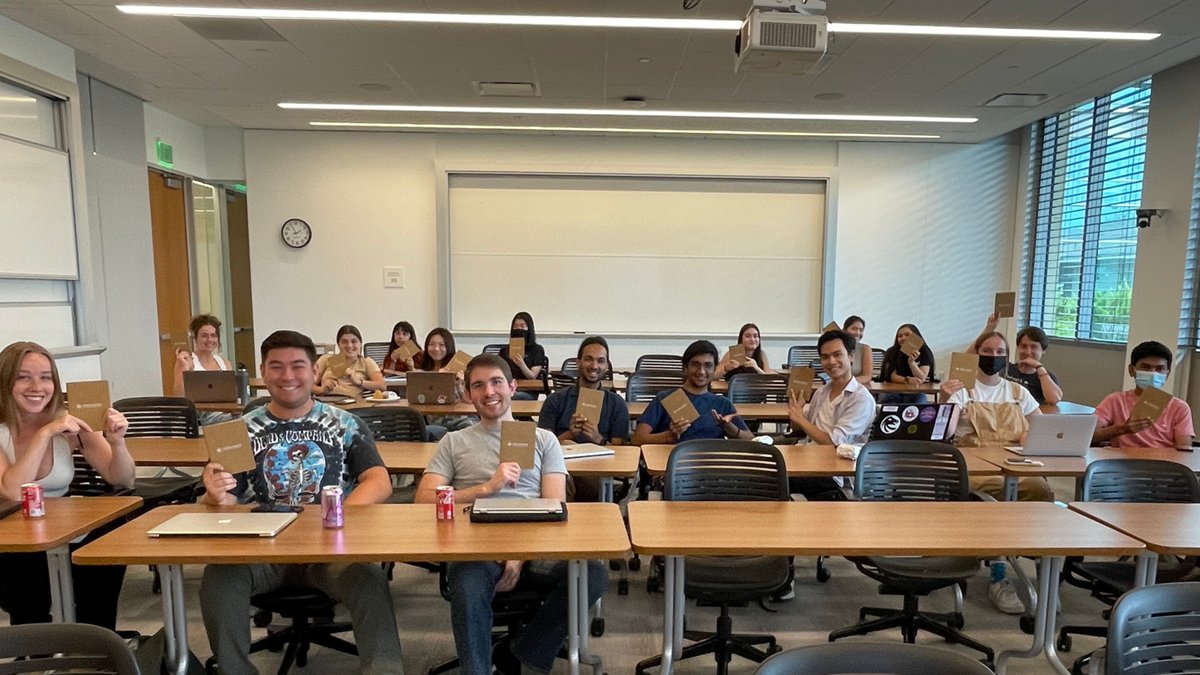 KorinWheeler's tweet photo. Thanks again @scuciocca for the Scientific Mindset summer series! Are you an #UndergraduateResearch scientist @SantaClaraCAS? Join us 12:30 next Wed, SCDI 3rd floor patio for our last lunch & scientific story telling activity w/ Dr Abbyad @SCU_ChemBiochem. #SCUsummer #OutOfTheLab https://t.co/qrqkIiqfAg