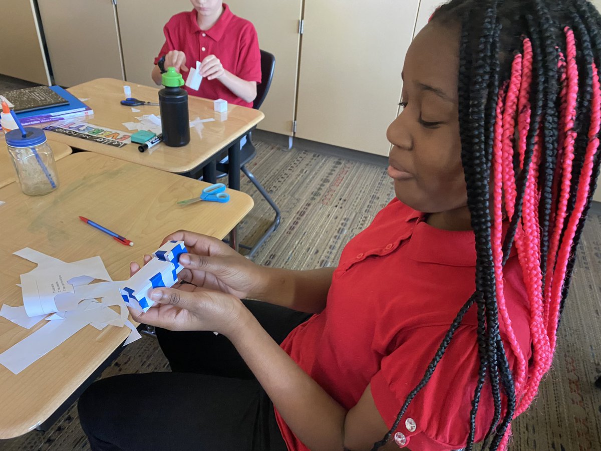 Christina Owens tweet media