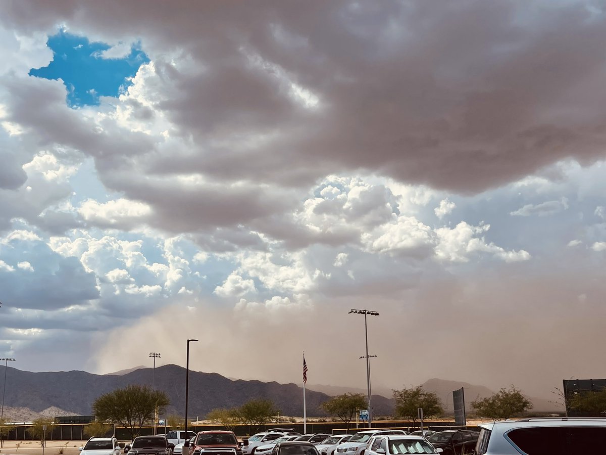 Dust storm rolling as I left work.