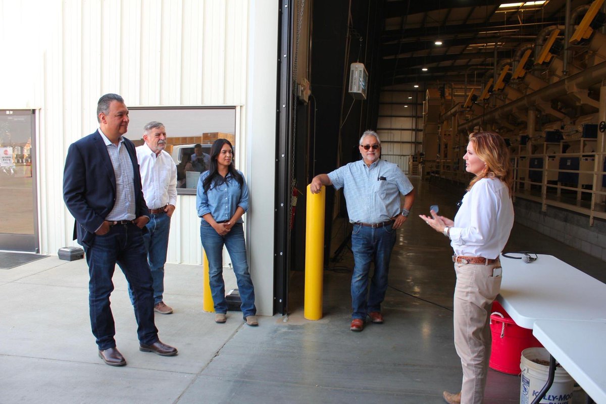 SenAlexPadilla tweet picture