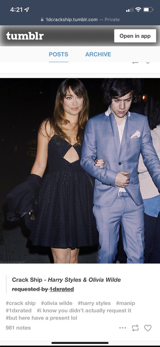 finelinelilacs's tweet image. how did this 2011 tumblr user predict this like???😭 this is some the simpsons level prophecy