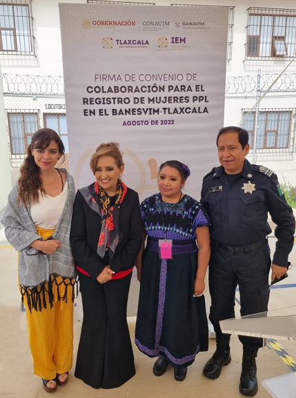 CONAVIM_MX's tweet photo. #UnimosEsfuerzos con el @GobTlaxcala en la firma del Convenio de Colaboración para el Registro de Mujeres en condición de violencia #BANESVIM #CONAVIM @LorenaCuellar https://t.co/wHWbvjT3wO