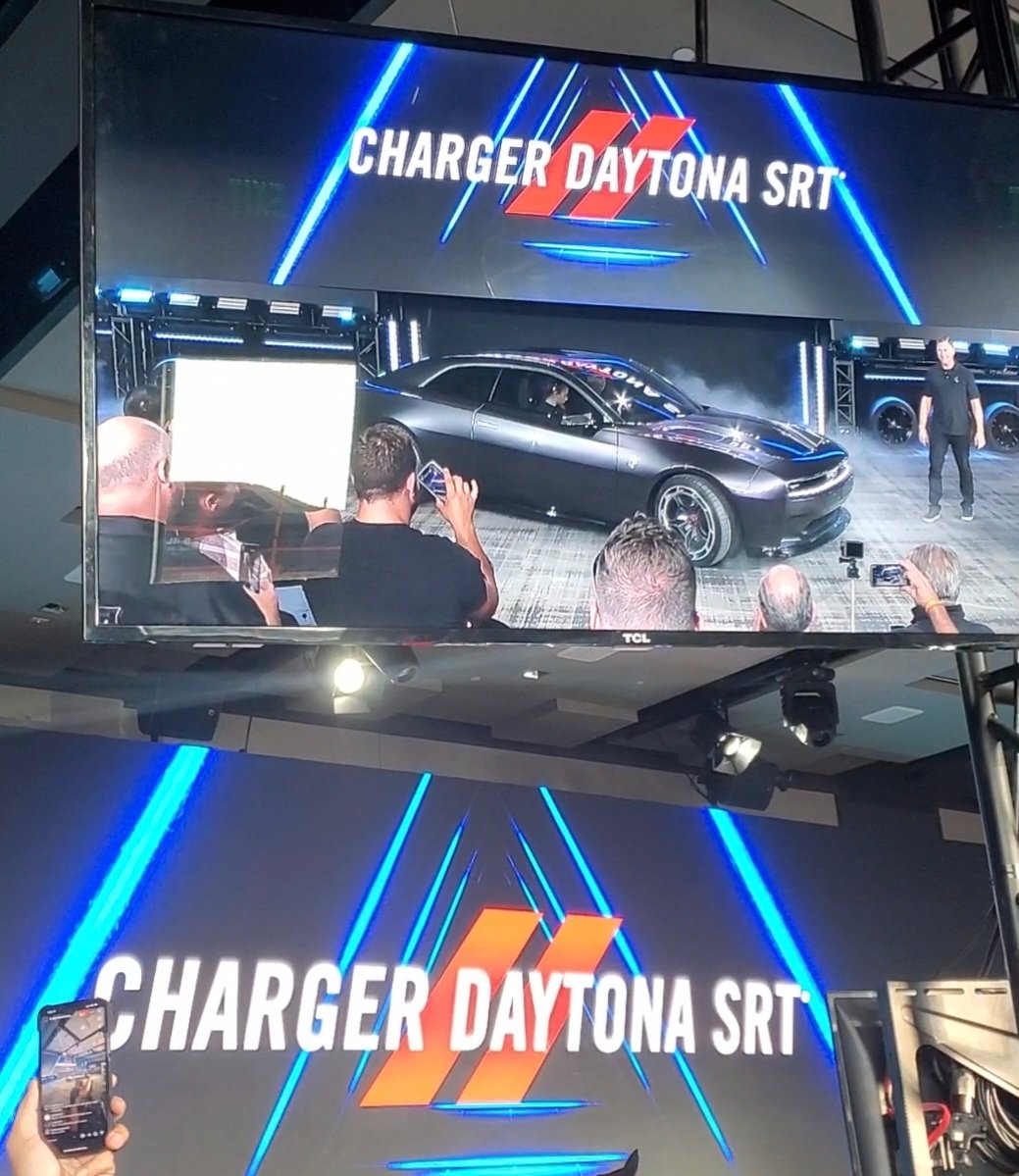 #DodgeSpeedWeek @M1Concourse 
Introducing The Dodge Charger Daytona SRT