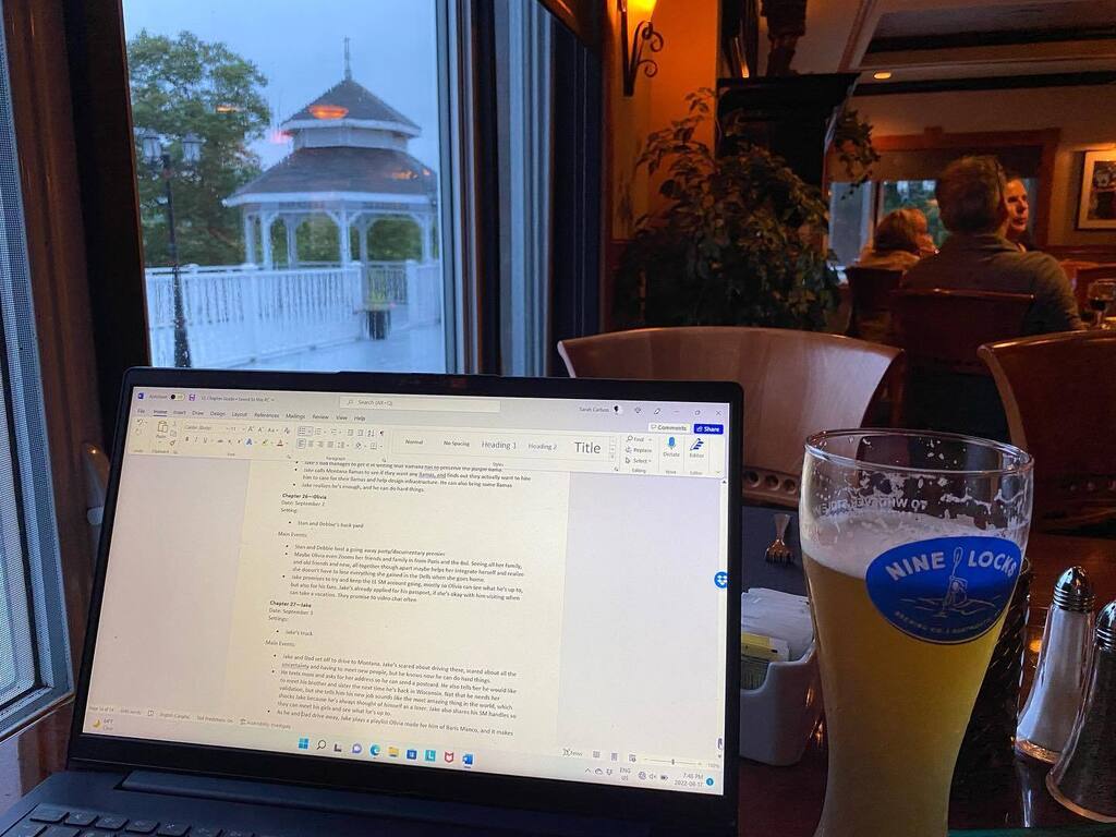sarahjoydrop's tweet photo. Heading off on a writerly adventure tomorrow #amwriting #writersofinstagram #writerlife #writersofig #writinginspiration https://t.co/qdiHXWeco0 https://t.co/qLc4eaBbVK