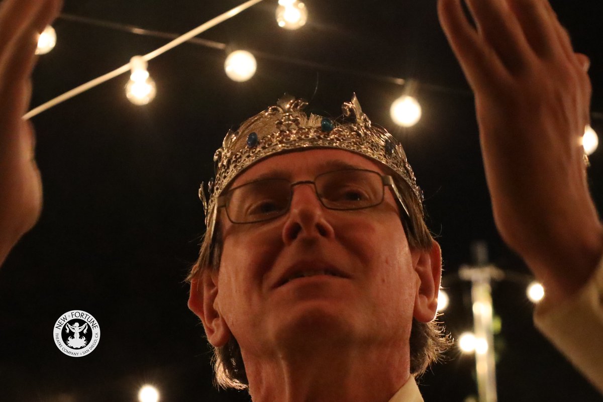 NewFortuneTC's tweet photo. Only 6 more chances to see As You Like It! Playing in Point Loma Fridays-Sundays at 7pm. Bring a date you're looking to impress! https://t.co/h5OmVEKyPH for tickets. Neil MacDonald plays the Dukes. #alltheworldsastage #asyoulikeit #pointloma #sandiegotheatre #shakespeare https://t.co/voZ90JOgLc
